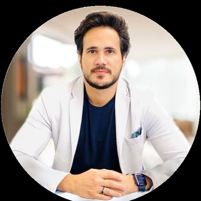Equipe da Agência i10 em atendimento